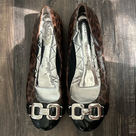 Marc Fisher leopard flats with silver buckles - Picture 4 of 6